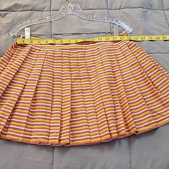 Vintage LACOSTE PINK GREEN STRIPE SHORT PLEAT SKIRT - Picture 2 of 5